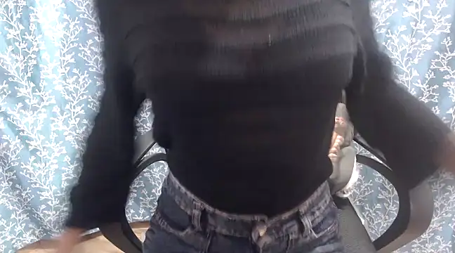 Reena600 online show from March 2025 04:11:02 PM