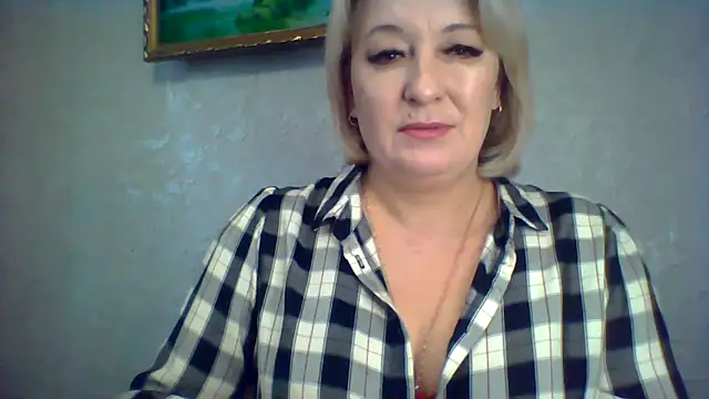 ArielXLoveresss online show from November 2025 08:58:02 AM