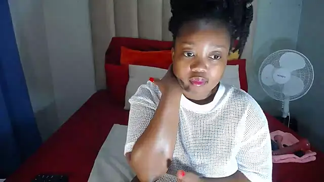 SEXYASSTINAXXX online show from February 2026 04:47:02 PM