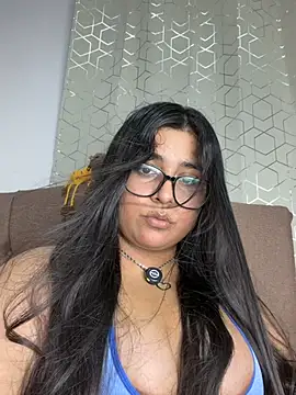 Snapshot of virginbrunette99 chatting on May 2026 03:58:02 AM virginbrunette99 online show from May 2026 03:58:02 AM