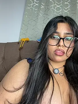 Snapshot of virginbrunette99 chatting on May 2026 06:31:02 AM virginbrunette99 online show from May 2026 06:31:02 AM