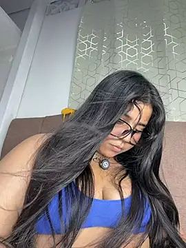 Snapshot of virginbrunette99 chatting on June 2026 05:58:01 AM virginbrunette99 online show from June 2026 05:58:01 AM