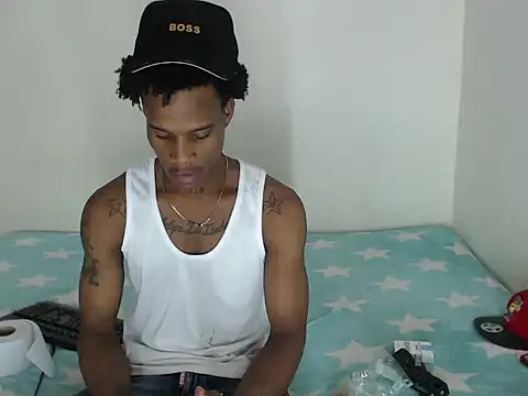 thomas love11 online show from February 2025 01:58:01 AM