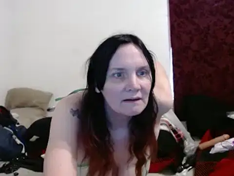 Hotmodel1984 online show from December 2024 09:24:01 PM