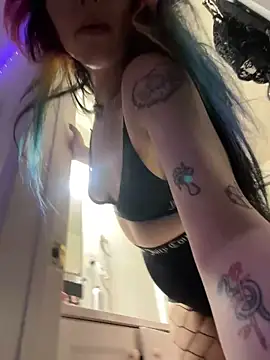 ChrryFoxx online show from October 2025 11:50:01 PM