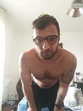 Snapshot of sebik122 chatting on October 2025 06:34:01 AM sebik122 online show from October 2025 06:34:01 AM