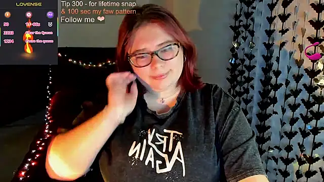 Lily lu one online show from October 2025 10:30:01 PM