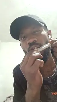 aventuraparatiM o r e online show from March 2025 09:48:02 PM