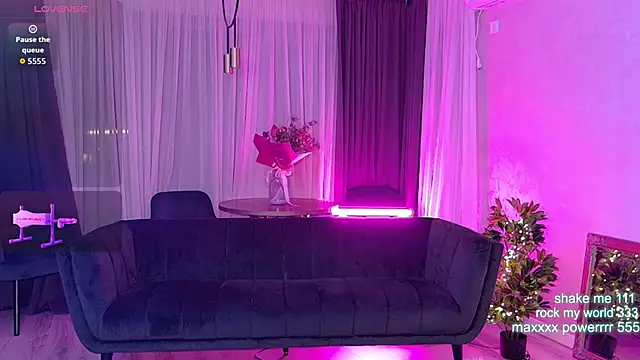 CutiePie69   online show from February 2026 02:53:01 AM