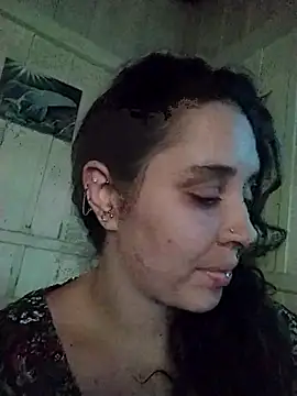 Fellyna online show from March 2025 05:23:02 PM