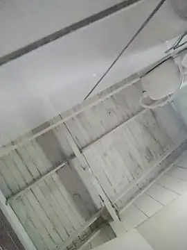 Fellyna online show from October 2025 05:22:01 PM