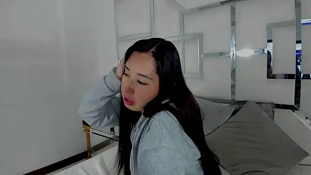 Snapshot of Celeste_X chatting on November 2025 07:52:02 AM Celeste X online show from November 2025 07:52:02 AM