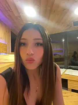 Snapshot of AnnikaRivers chatting on October 2025 02:22:02 AM AnnikaRivers online show from October 2025 02:22:02 AM