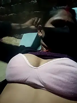 Snapshot of Chhavi_Chadha chatting on February 2026 06:01:02 PM Chhavi Chadha online show from February 2026 06:01:02 PM