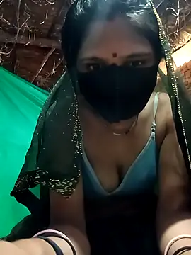 Snapshot of Chhavi_Chadha chatting on February 2026 03:13:02 AM Chhavi Chadha online show from February 2026 03:13:02 AM