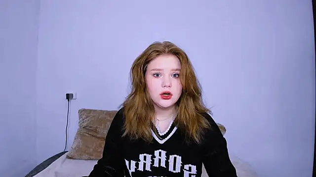 LaseyMoon online show from January 2026 01:30:01 AM