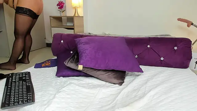 MontserratMarie online show from March 2025 07:18:01 PM