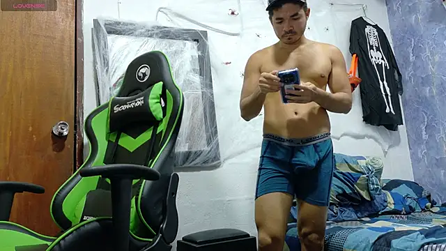 twinks 28 online show from October 2025 10:58:01 PM