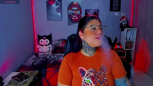 Veronika metal online show from November 2025 08:08:02 AM