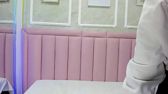 Samy jons online show from November 2025 12:26:01 PM