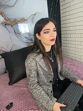 MaeveKuro online show from January 2026 03:12:02 AM