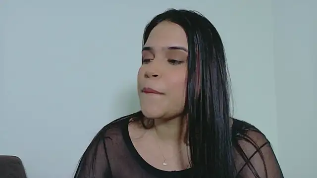 SamanthaLara online show from November 2025 09:48:01 PM