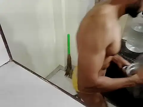 fitbuddy1 online show from October 2025 10:48:01 AM