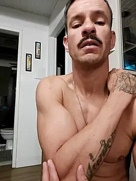 juniortche1313 online show from December 2025 10:51:01 PM