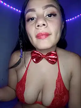Snapshot of Valen_thompsom_002 chatting on November 2025 04:55:01 AM Valen thompsom 002 online show from November 2025 04:55:01 AM