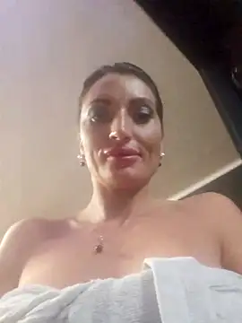 zoeylarkens online show from October 2025 04:16:02 AM