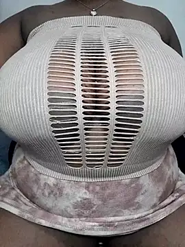 wamie12 online show from March 2025 04:40:02 AM