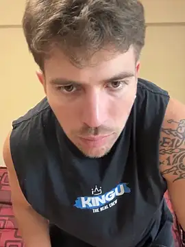 Snapshot of shuki0101 chatting on March 2025 04:54:02 PM shuki0101 online show from March 2025 04:54:02 PM