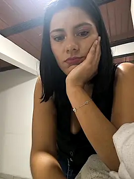 Snapshot of miaoconell chatting on April 2026 08:54:01 PM miaoconell online show from April 2026 08:54:01 PM
