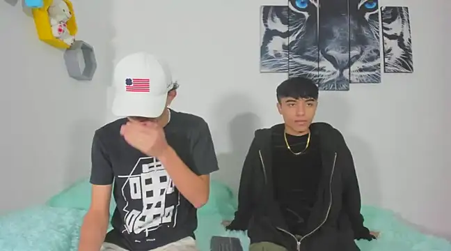 Maxxi hot23 online show from March 2025 03:07:02 PM