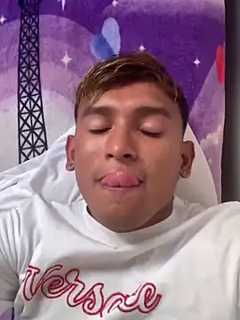 Babyalienqm online show from March 2026 08:49:03 PM