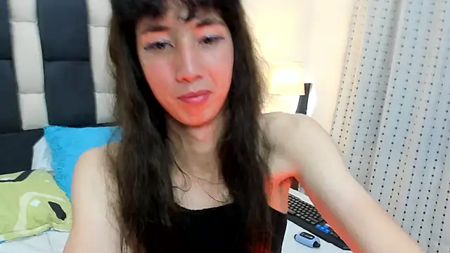 Snapshot of loverisu-coral chatting on March 2025 02:29:01 AM loverisu-coral online show from March 2025 02:29:01 AM