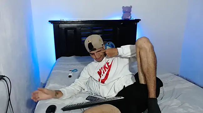 Snapshot of abrahamm_256 chatting on February 2025 06:07:01 AM abrahamm 256 online show from February 2025 06:07:01 AM