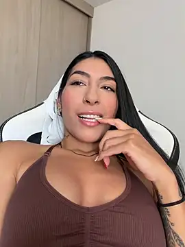 Snapshot of AshleyG_222 chatting on June 2026 03:06:02 PM AshleyG 222 online show from June 2026 03:06:02 PM