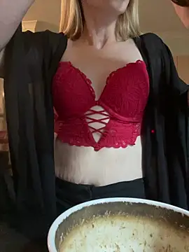 1Zoey101 online show from April 2026 10:31:01 AM