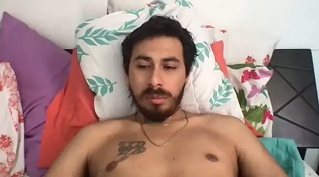 santibiggg online show from March 2025 04:39:02 PM