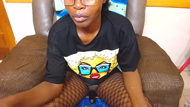 ChocolateClit online show from November 2025 03:20:02 AM