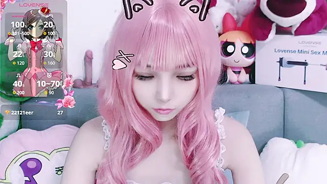 chenenna7 online show from December 2025 02:15:01 PM