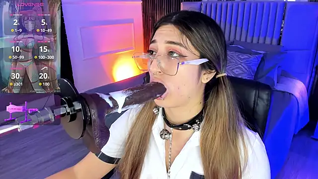 Gabrielakassi online show from May 2026 12:02:01 PM