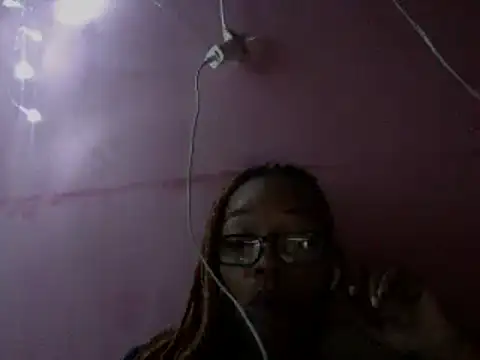 Ladyzee25 online show from April 2026 07:57:01 AM