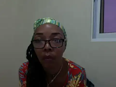 Snapshot of Ladyzee25 chatting on July 2026 11:37:02 PM Ladyzee25 online show from July 2026 11:37:02 PM