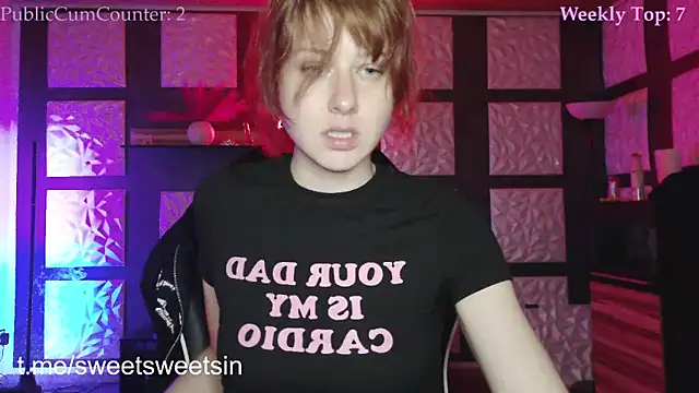 Snapshot of SweetSeraphine chatting on April 2026 05:04:02 PM SweetSeraphine online show from April 2026 05:04:02 PM