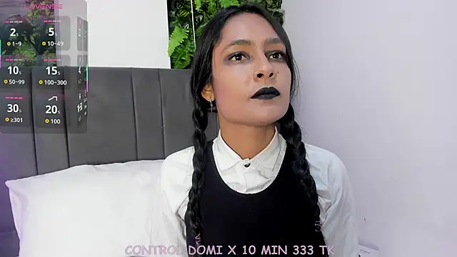 Fernanda liie  online show from October 2025 12:48:02 PM