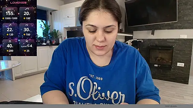 Snapshot of Layla- chatting on January 2025 09:48:01 AM Layla- online show from January 2025 09:48:01 AM