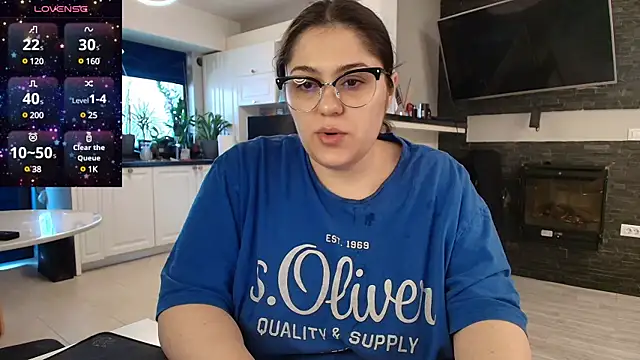 Snapshot of Layla- chatting on February 2025 10:08:02 AM Layla- online show from February 2025 10:08:02 AM