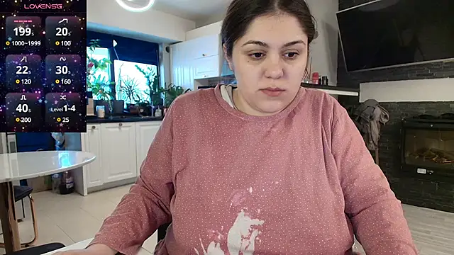 Snapshot of Layla- chatting on February 2025 11:31:02 AM Layla- online show from February 2025 11:31:02 AM